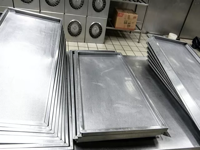 厨房运水面板清洗